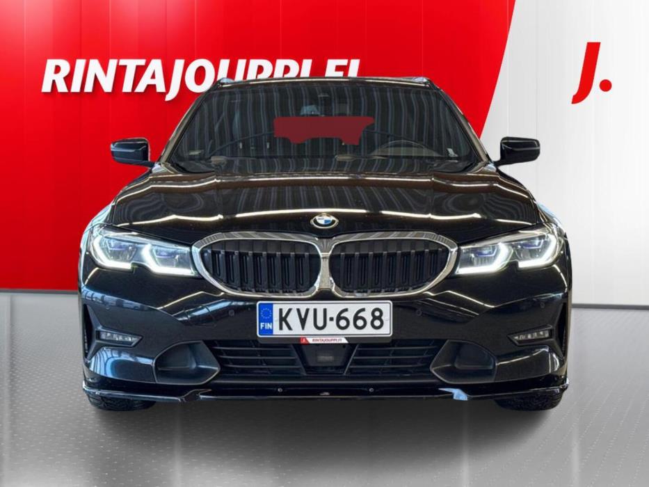 BMW 330 2020