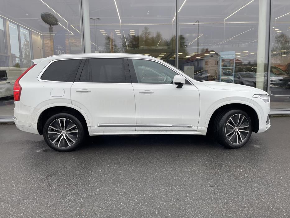 VOLVO XC90 2021