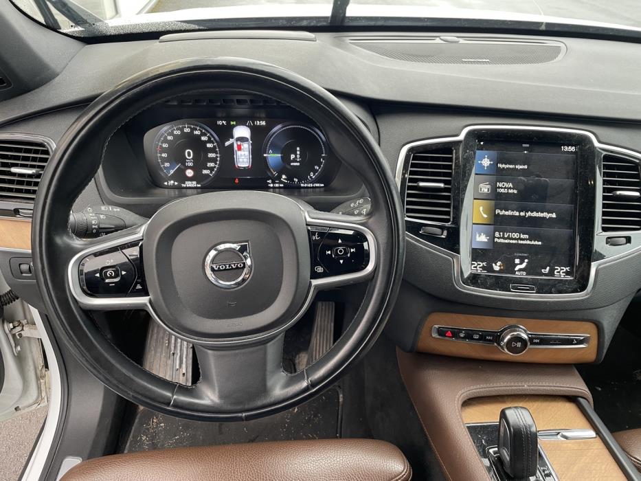 VOLVO XC90 2021
