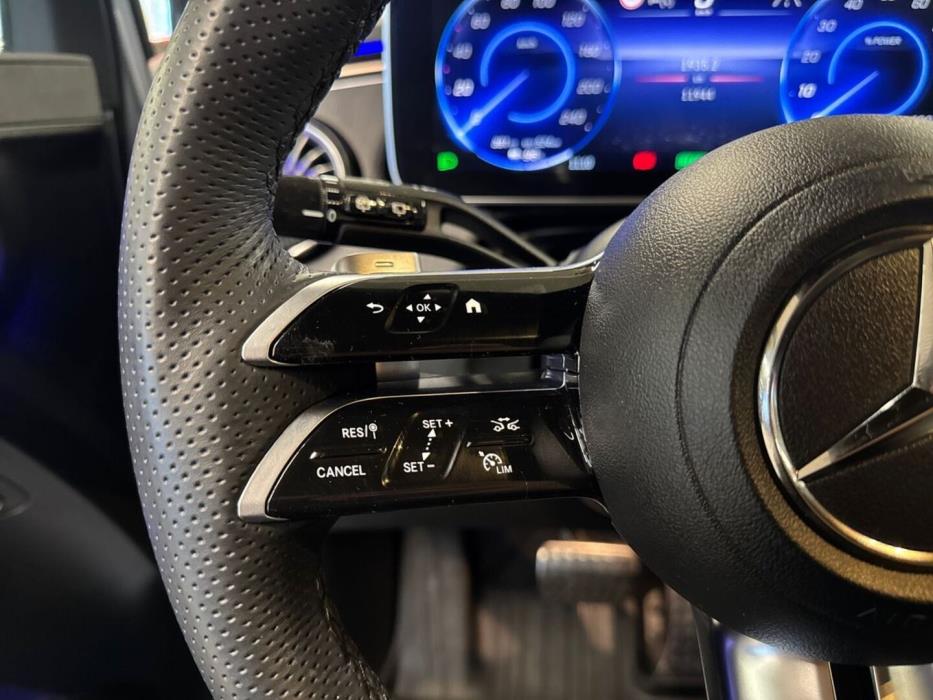 MERCEDES-BENZ EQE SUV 2025