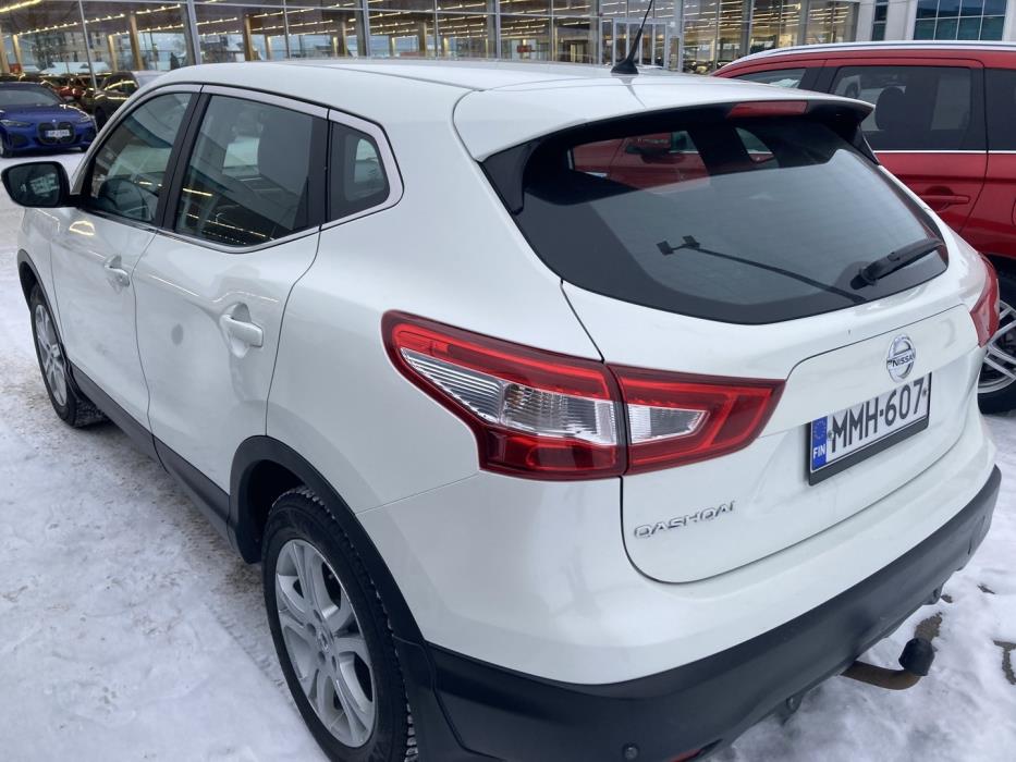 NISSAN Qashqai 2015