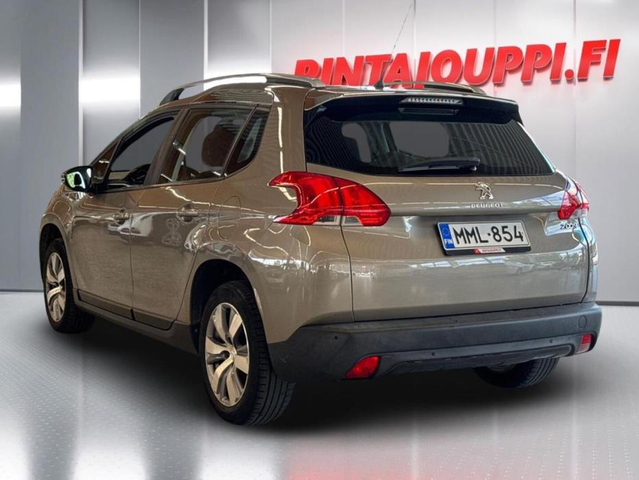 PEUGEOT 2008 2015
