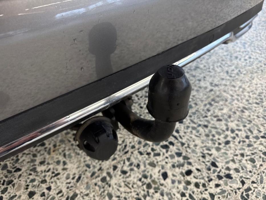 MERCEDES-BENZ C 2016