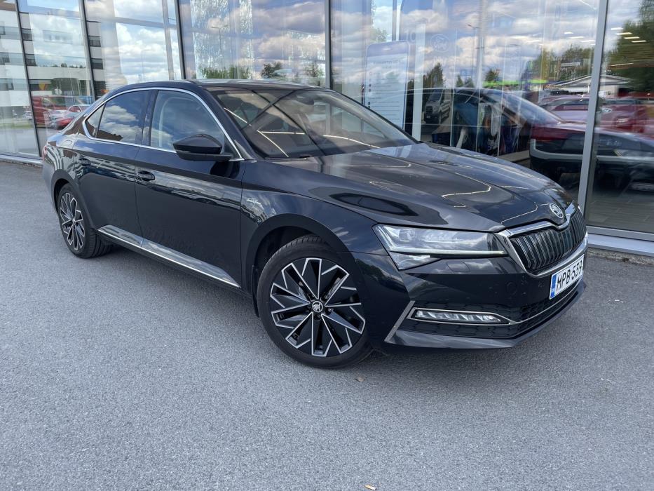 SKODA Superb 2023