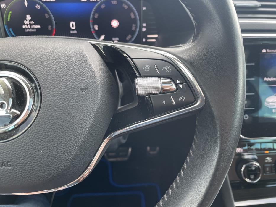 SKODA Superb 2023