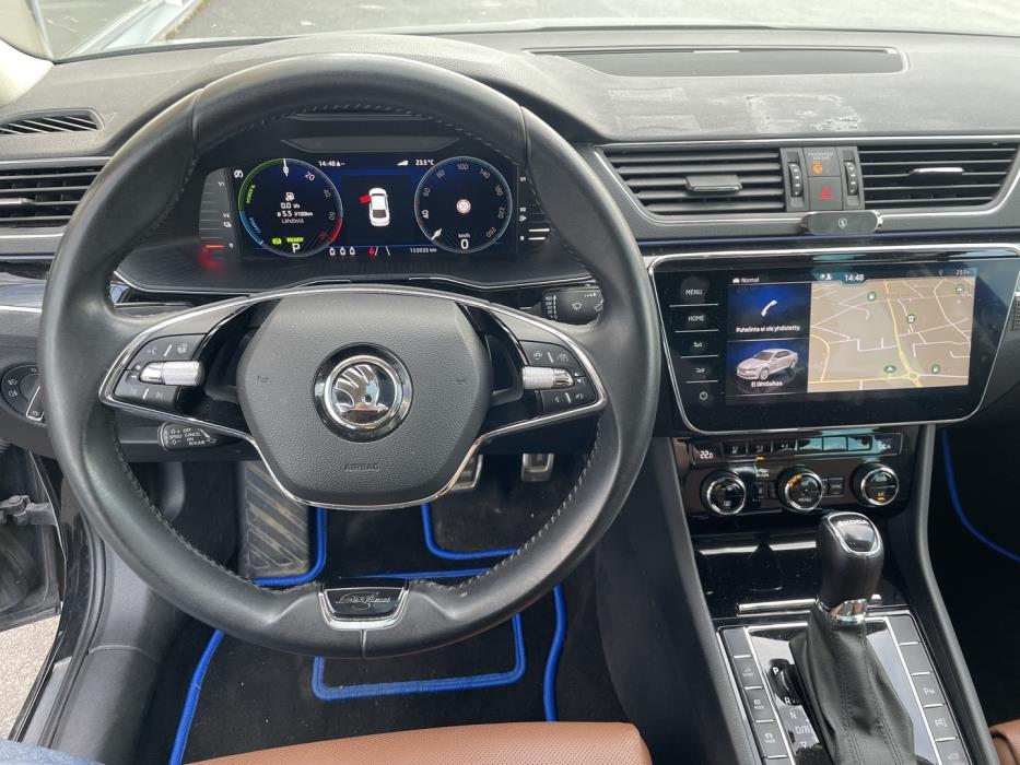 SKODA Superb 2023