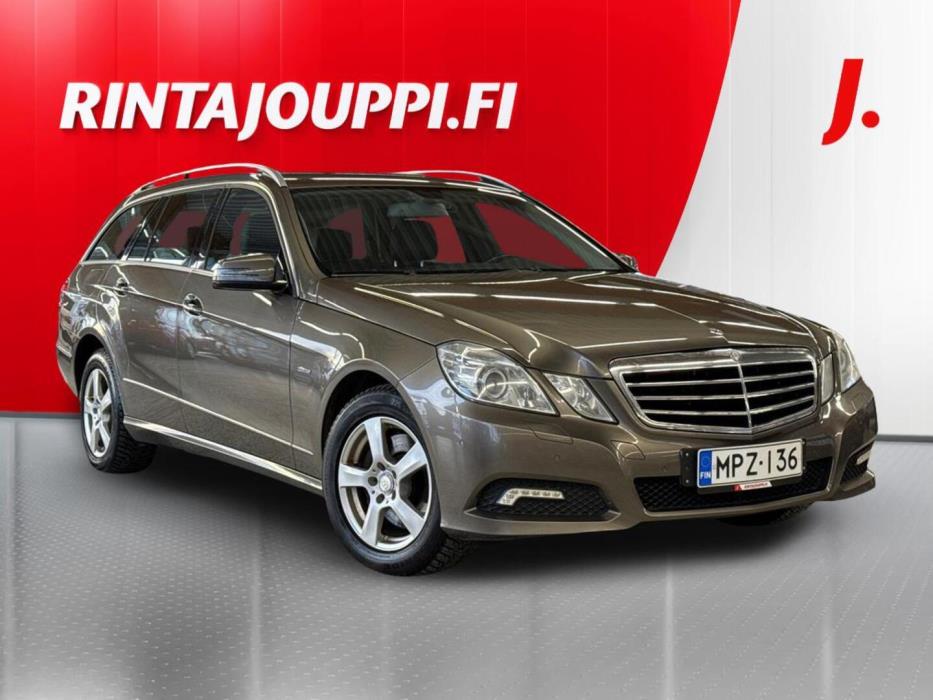 MERCEDES-BENZ E 2010