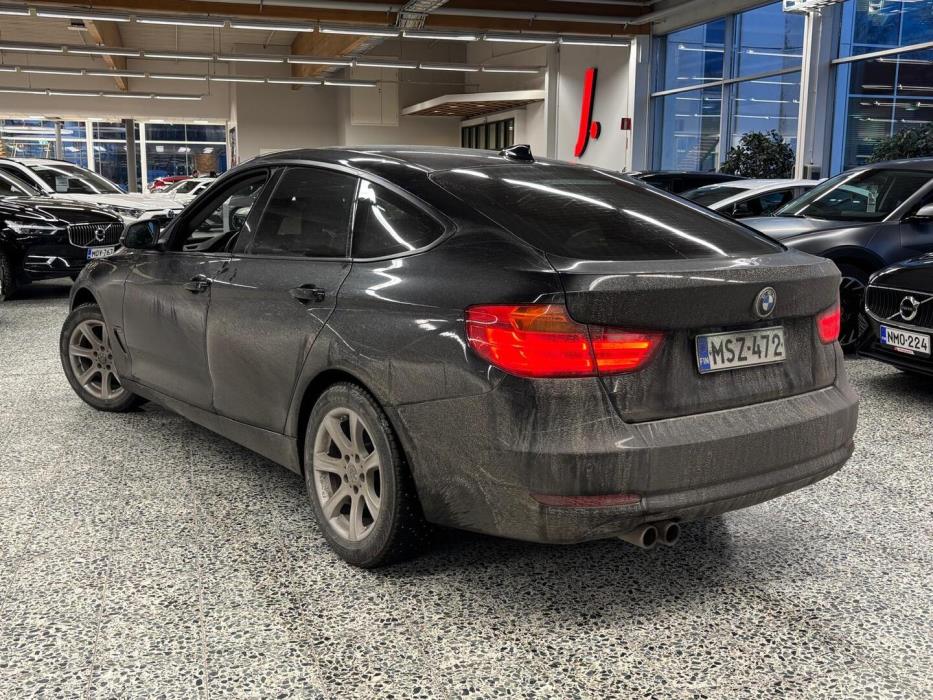 BMW 320 Gran Turismo 2016