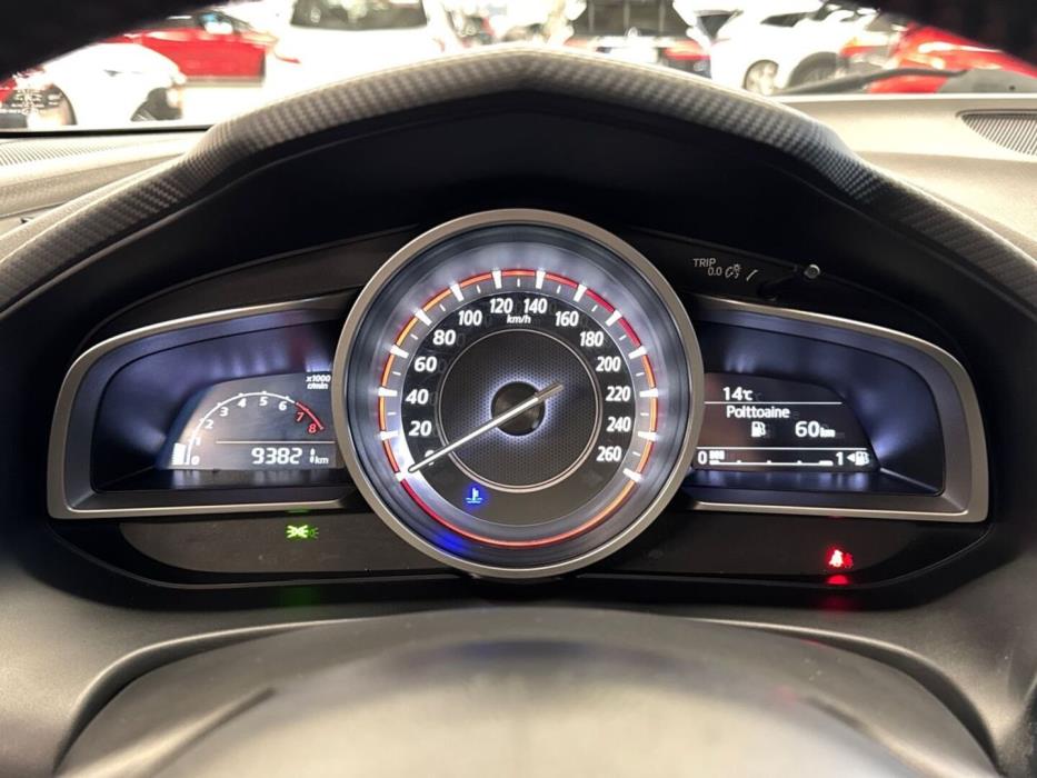 MAZDA 3 2014