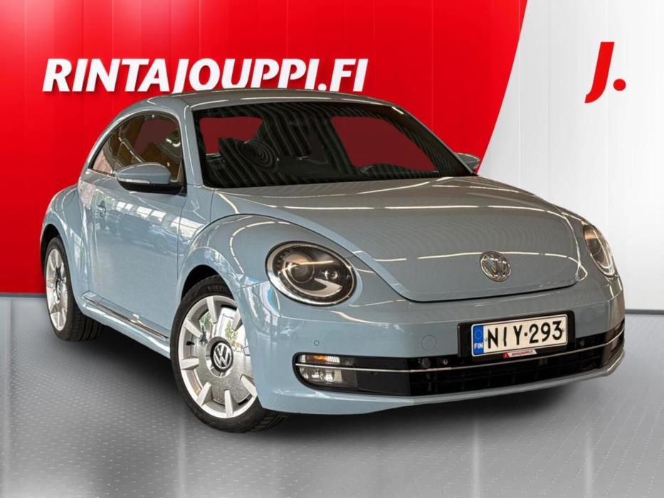 VOLKSWAGEN Beetle 2012