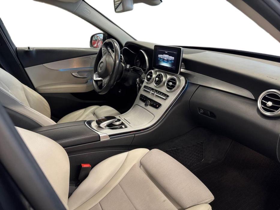 MERCEDES-BENZ C 2017
