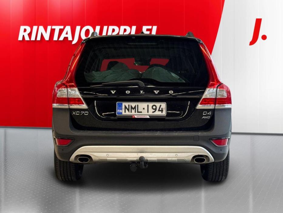 VOLVO XC70 2015