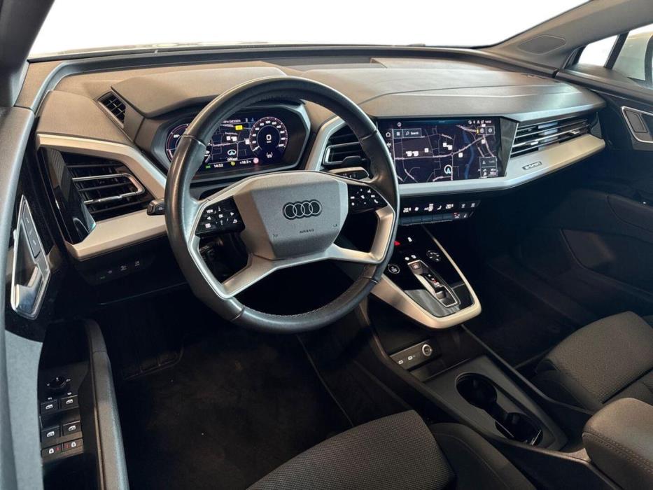 AUDI Q4 e-tron 2023