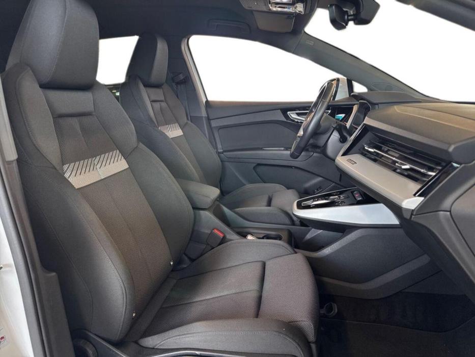 AUDI Q4 e-tron 2023