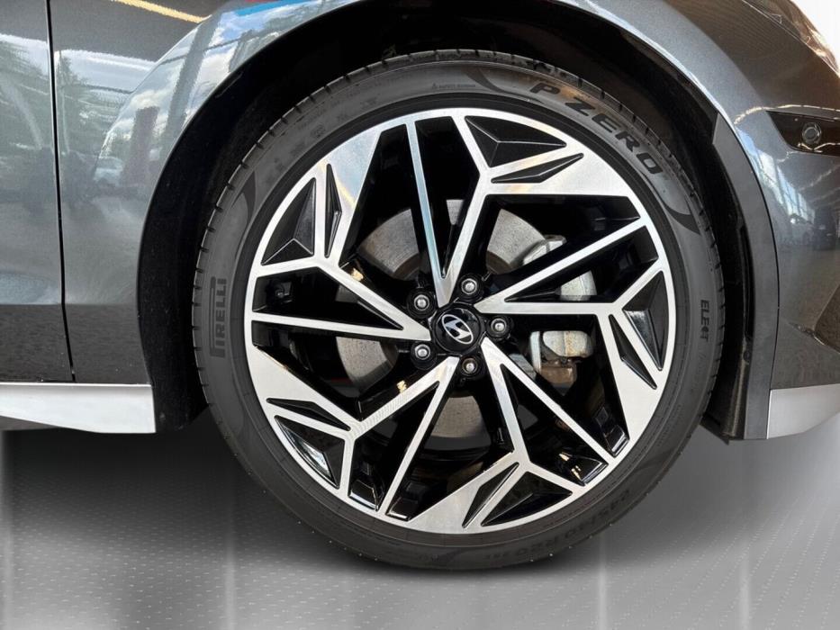 HYUNDAI IONIQ 6 2023