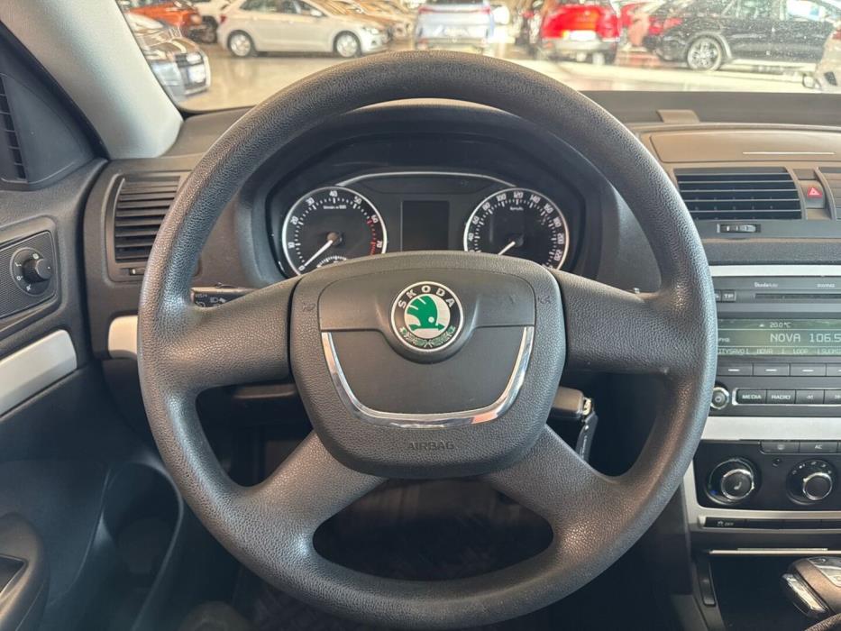 SKODA Octavia 2010