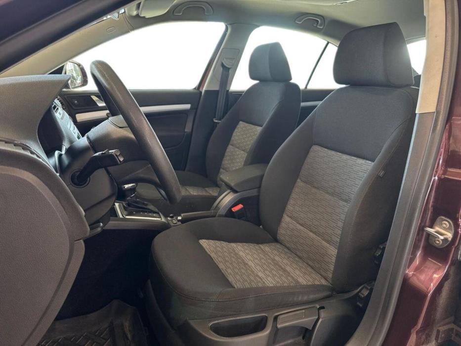 SKODA Octavia 2010