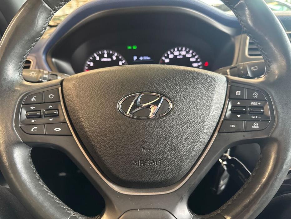 HYUNDAI i20 Hatchback 2019