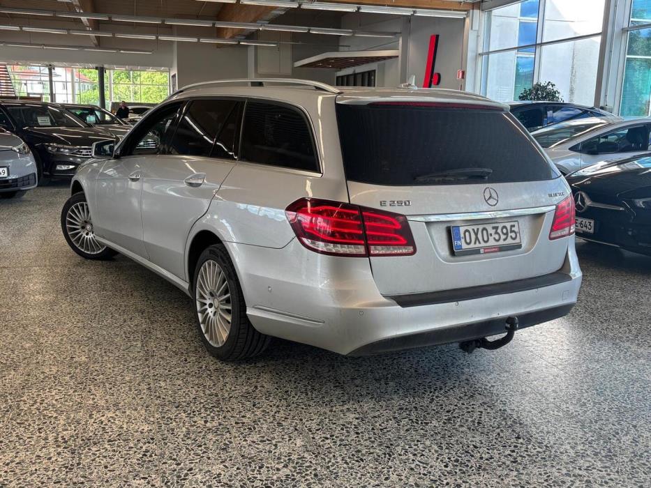 MERCEDES-BENZ E 2015