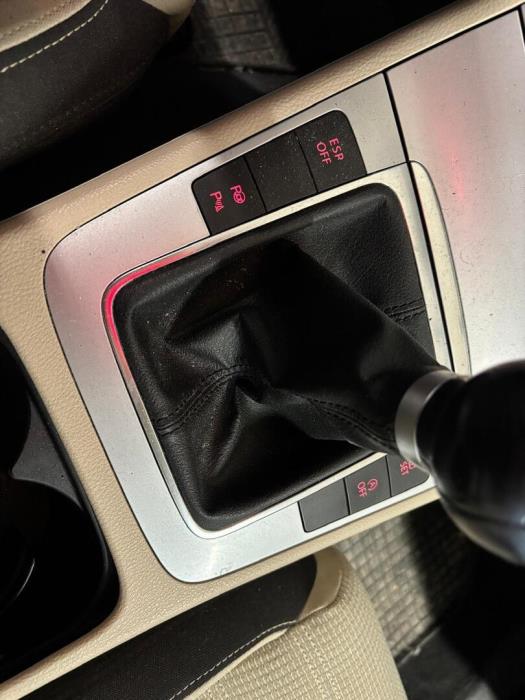 VOLKSWAGEN Passat CC 2010