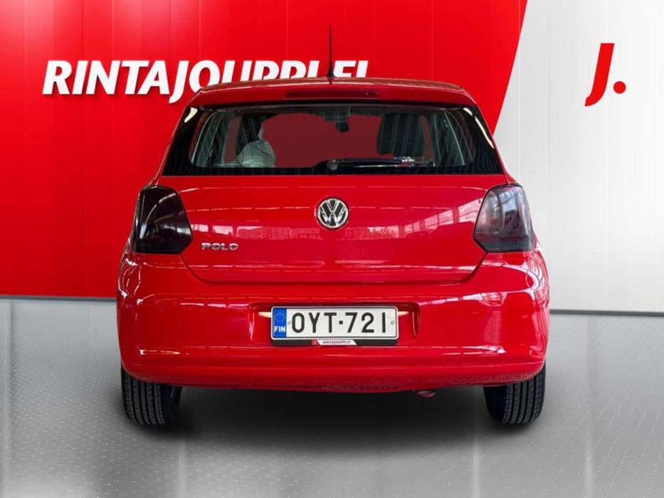 VOLKSWAGEN Polo 2011