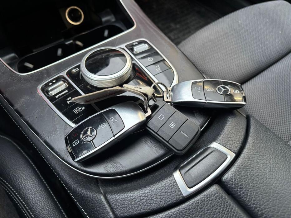 MERCEDES-BENZ E 2019