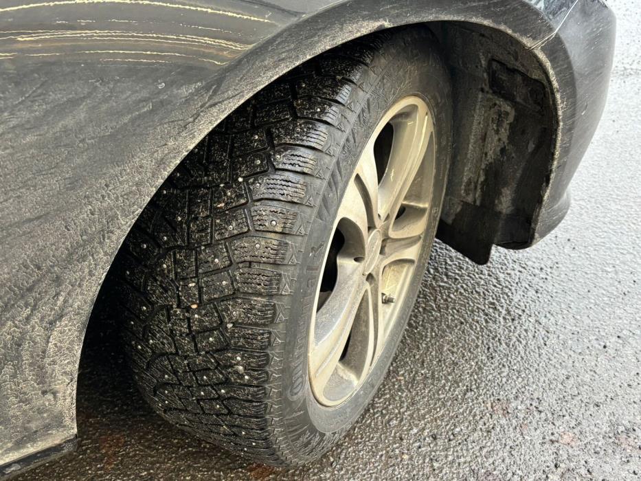 MERCEDES-BENZ E 2019