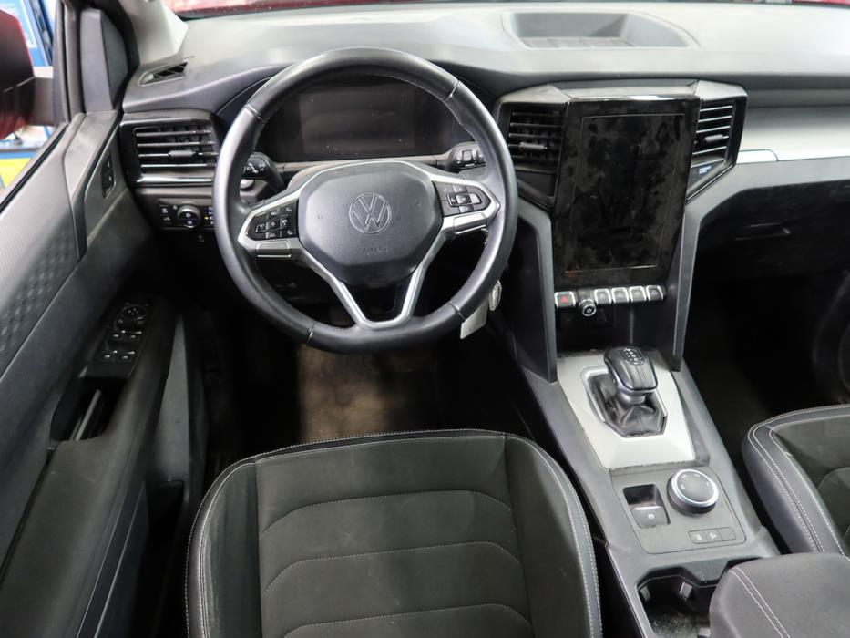 VOLKSWAGEN Amarok 2023