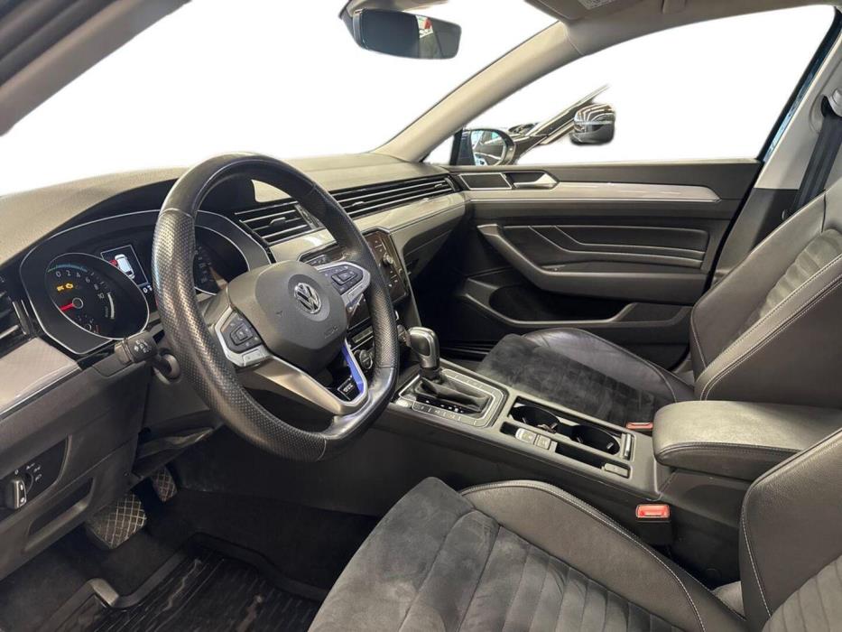 VOLKSWAGEN Passat 2020