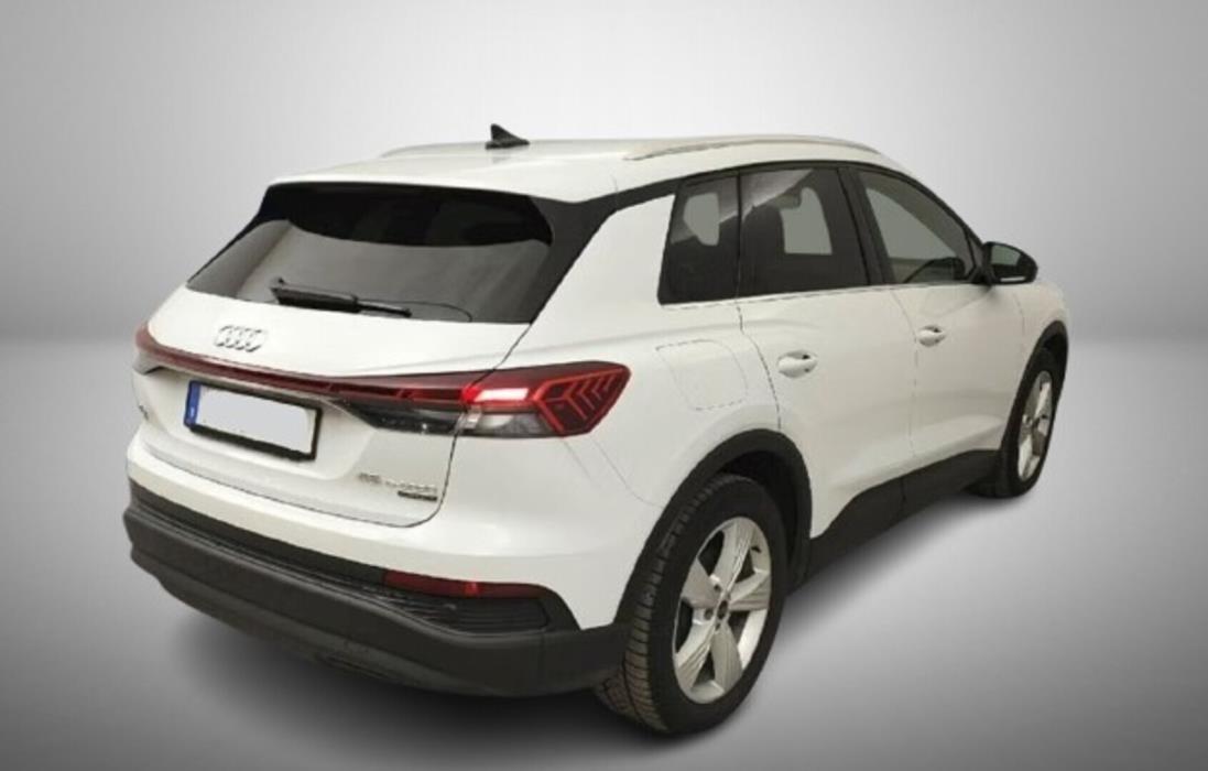 AUDI Q4 e-tron 2023