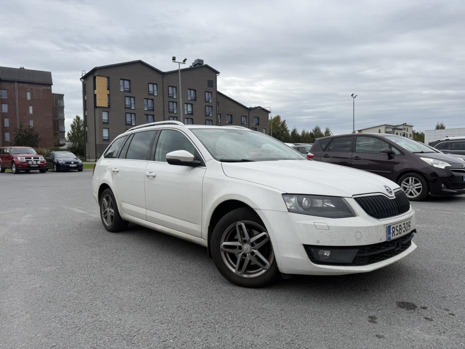 SKODA Octavia 2015