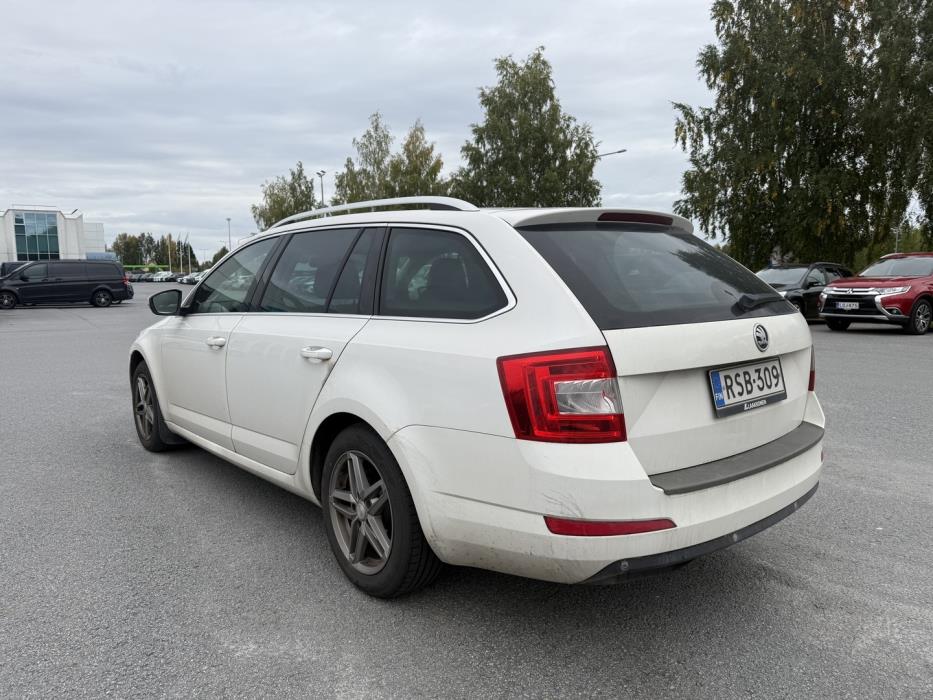 SKODA Octavia 2015