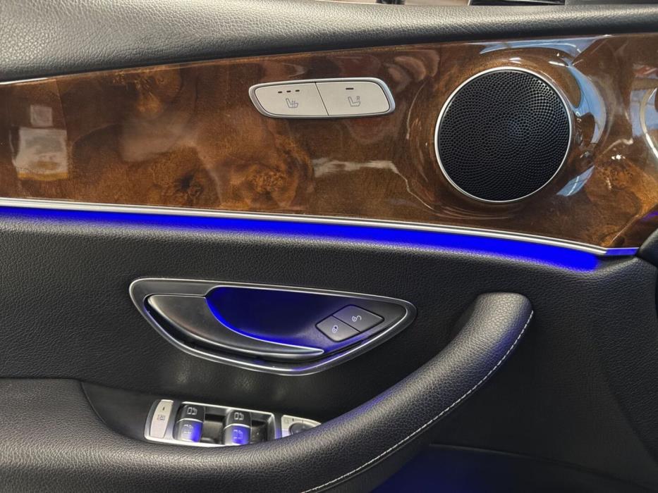 MERCEDES-BENZ E 2017