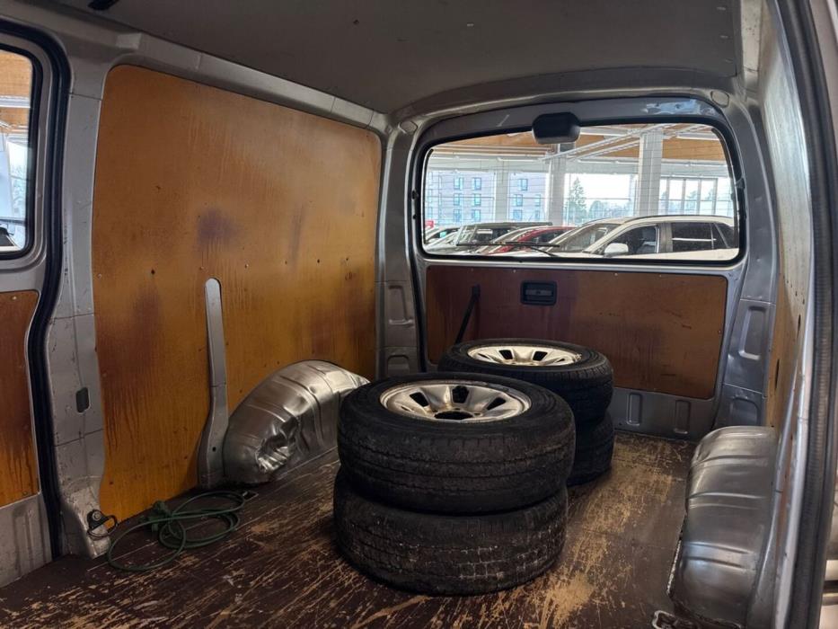 TOYOTA Hiace 2006