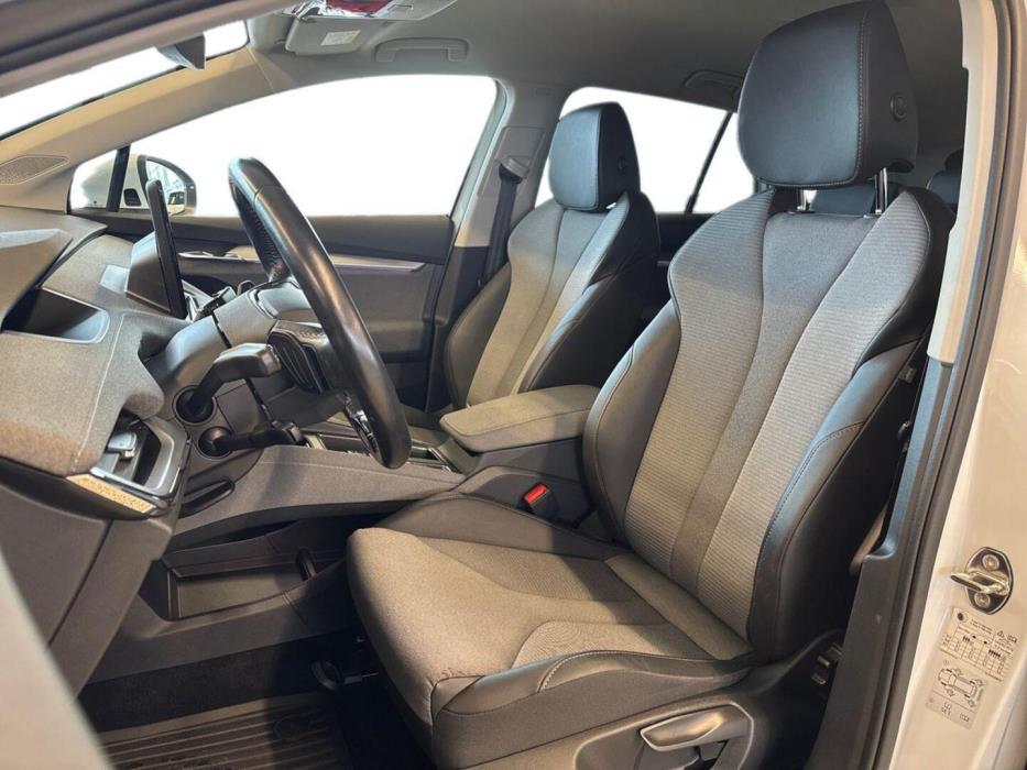 SKODA Enyaq 2022