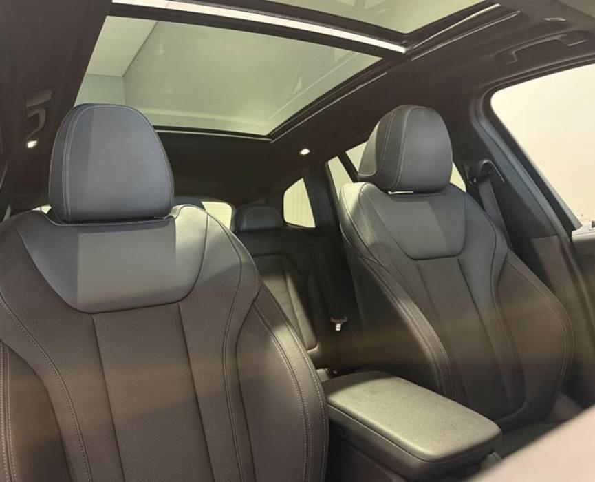 BMW iX3 2023