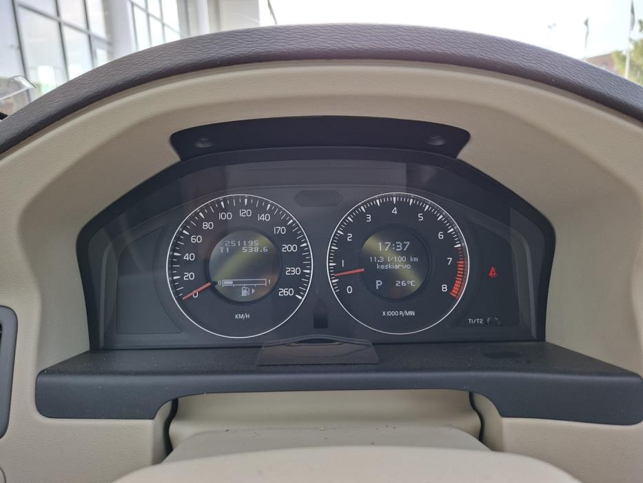 VOLVO XC70 2007
