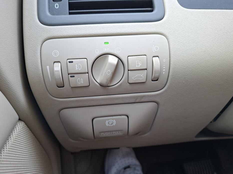 VOLVO XC70 2007
