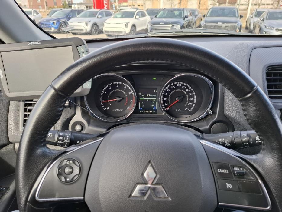MITSUBISHI ASX 2018