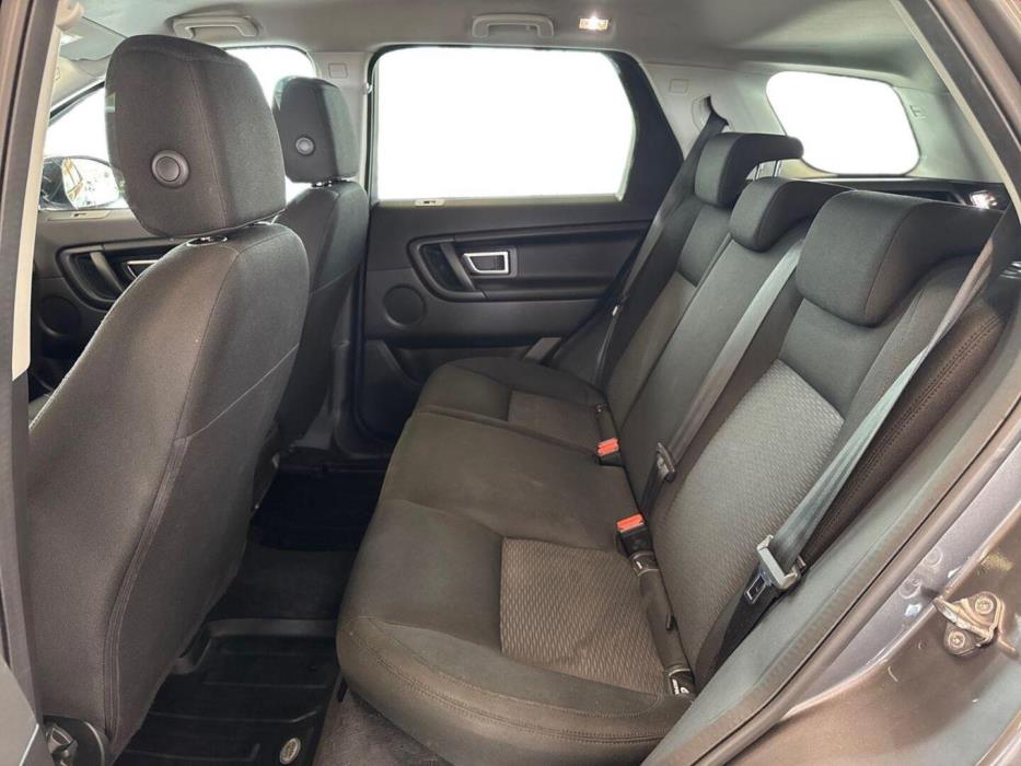 LAND ROVER Discovery Sport 2017