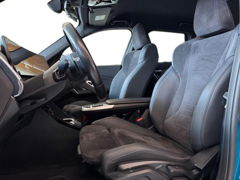 BMW iX1 2023