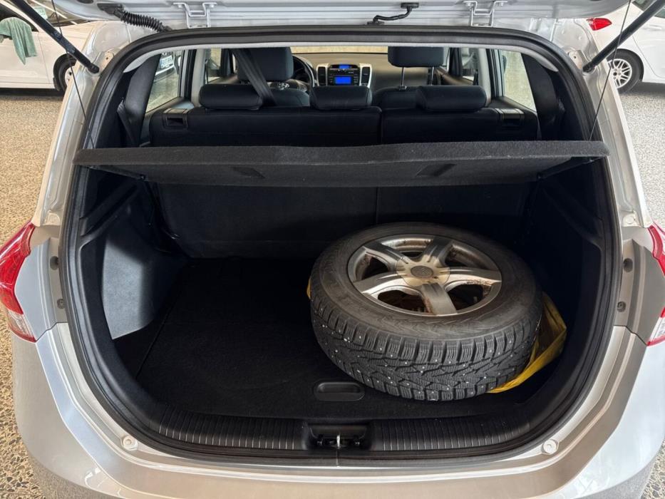 HYUNDAI ix20 2012