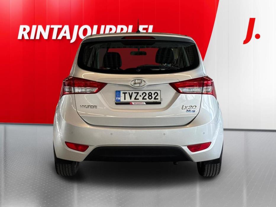 HYUNDAI ix20 2012
