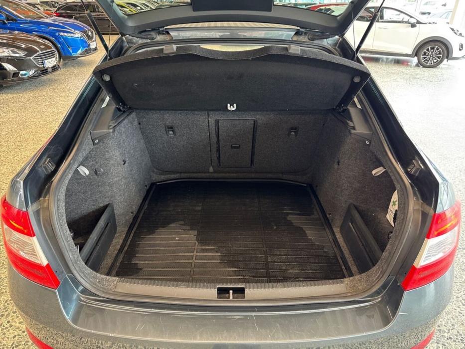 SKODA Octavia 2016