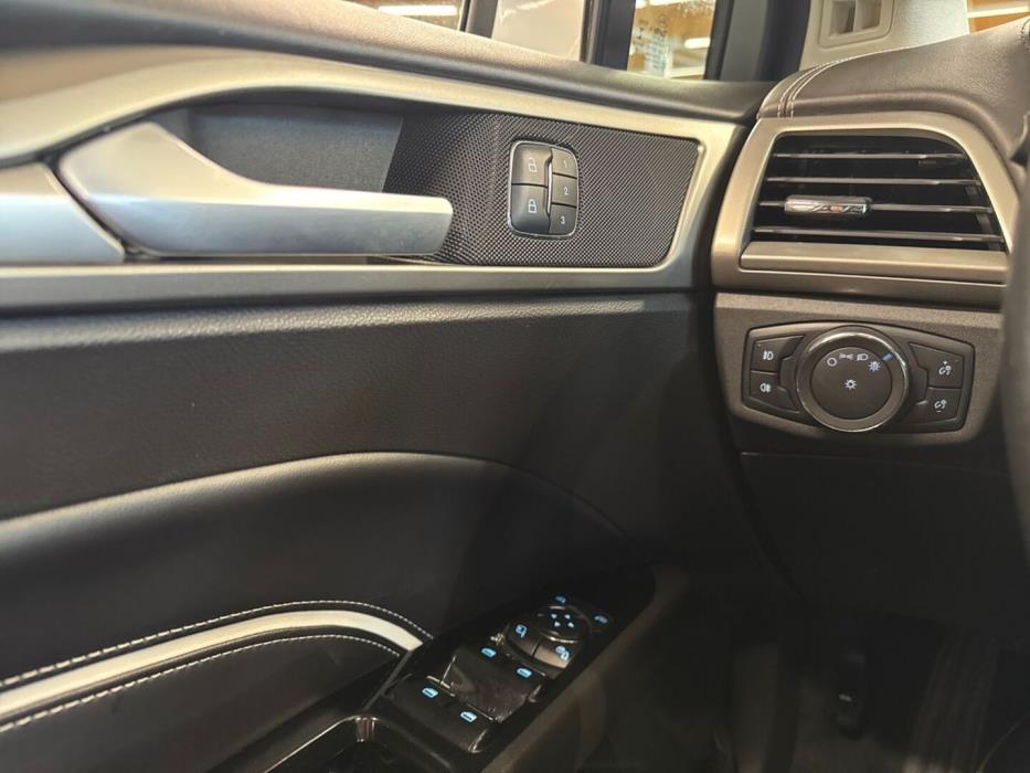 FORD Mondeo Vignale 2017