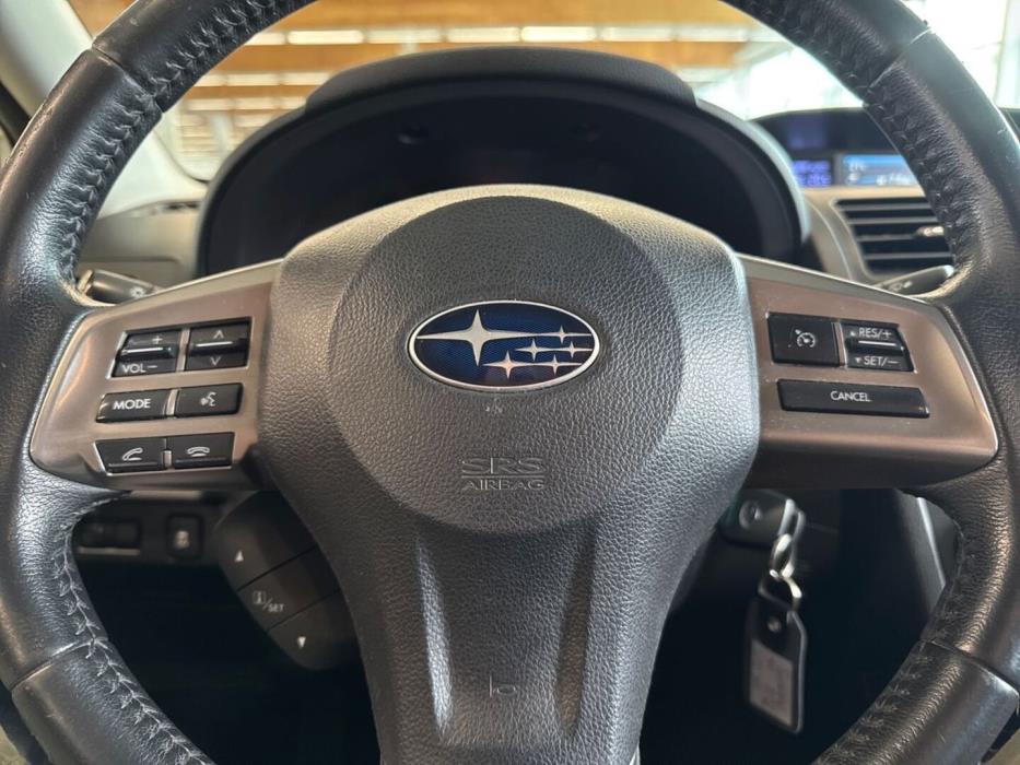 SUBARU XV 2014