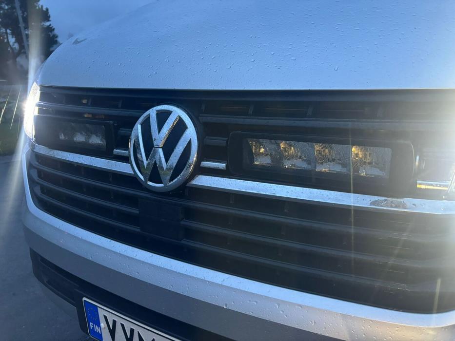 VOLKSWAGEN Transporter 2022