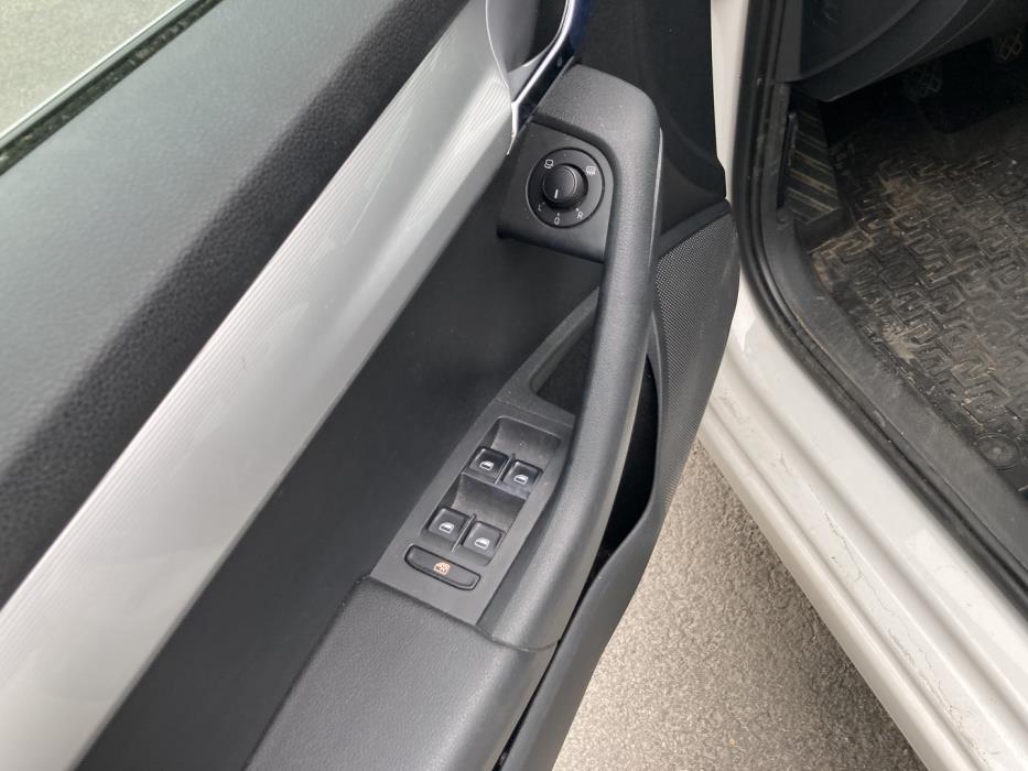SKODA Octavia 2014