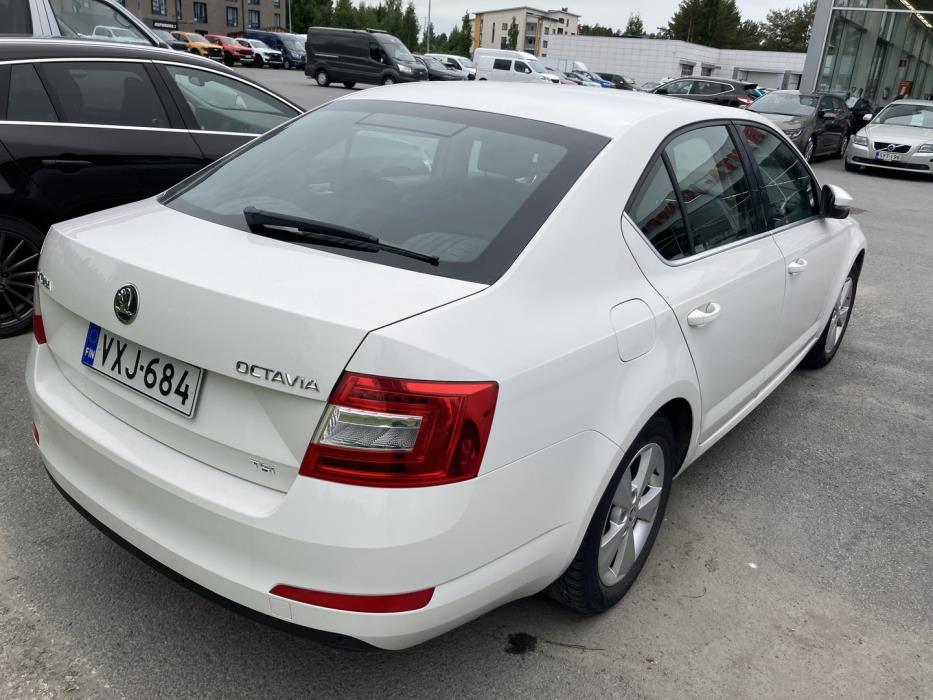 SKODA Octavia 2014