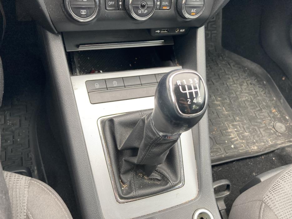SKODA Octavia 2014
